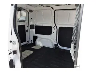 Nissan NV200 2020 S 4 puertas Furgoneta Mini