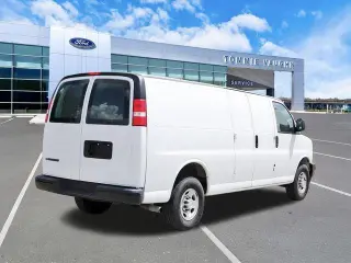 Chevrolet Express 2021 2500 3 puertas Van de Carga Extendida