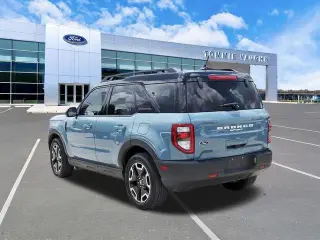Ford Bronco Sport 2022 AWD Outer Banks 4 puertas SUV