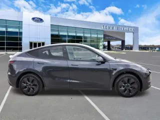 Tesla Model Y 2025 Long Range 4 puertas Crossover