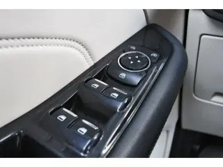 Ford Edge 2019 Titanium 4 puertas Crossover