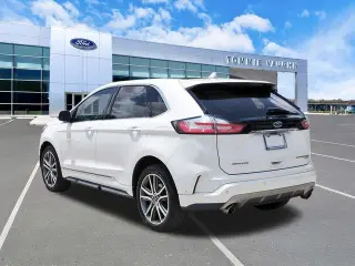 Ford Edge 2019 Titanium 4 puertas Crossover