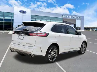 Ford Edge 2019 Titanium 4 puertas Crossover