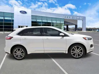 Ford Edge 2019 Titanium 4 puertas Crossover
