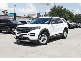 Ford Explorer 2022 XLT 4 puertas SUV