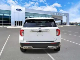 Ford Explorer 2022 XLT 4 puertas SUV