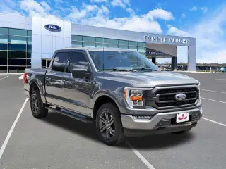 Ford F-150 2023 4x4 Platinum 4 puertas SuperCrew 6.5 pies. SB