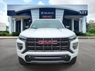GMC Canyon 2023 4x4 AT4X 4 puertas Cabina Crew 5 pies. SB