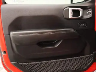 Jeep Wrangler Unlimited 2021 4x4 Sahara 4 puertas SUV