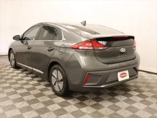 Hyundai IONIQ Híbrido 2022 SE 4 puertas Hatchback