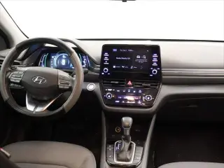 Hyundai IONIQ Híbrido 2022 SE 4 puertas Hatchback
