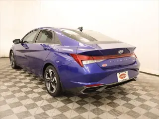 Hyundai ELANTRA 2022 Limited 4 puertas Sedan