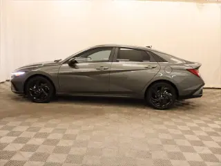 Hyundai ELANTRA 2026 SEL Sport Premium 4 puertas Sedan