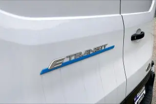 Ford E-Transit 2022 350 3 puertas LWB Techo Alto Furgón de Carga Extendido