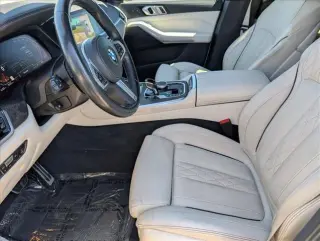 Vehículo de Actividad Deportiva BMW X5 2023 AWD xDrive40i 4 puertas