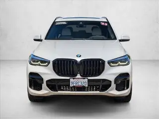 Vehículo de Actividad Deportiva BMW X5 2023 AWD xDrive40i 4 puertas