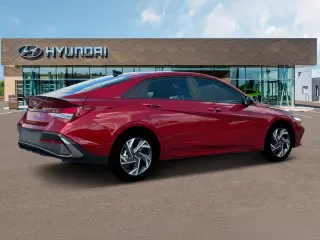 Hyundai ELANTRA 2025 SEL Sport 4 puertas Sedan