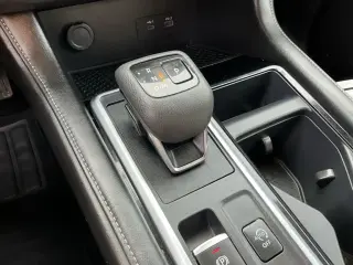 Nissan Pathfinder 2025 AWD SV 4 puertas SUV
