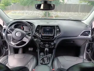 Jeep Cherokee 2019 4x4 Limited 4 puertas SUV