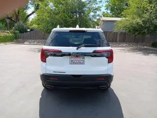 GMC Acadia 2022 SLE 4 puertas SUV