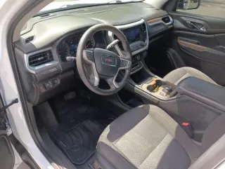 GMC Acadia 2022 SLE 4 puertas SUV