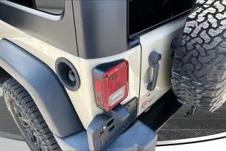Jeep Wrangler 2017 4x4 Sport 2 puertas SUV