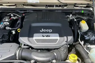 Jeep Wrangler 2017 4x4 Sport 2 puertas SUV