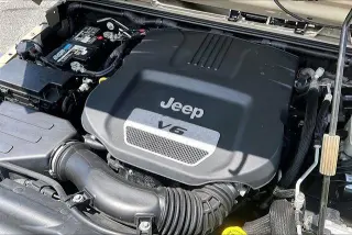 Jeep Wrangler 2017 4x4 Sport 2 puertas SUV