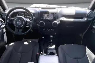 Jeep Wrangler 2017 4x4 Sport 2 puertas SUV