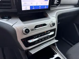 Ford Explorer 2023 AWD XLT 4 puertas SUV