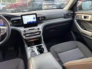 Ford Explorer 2023 AWD XLT 4 puertas SUV
