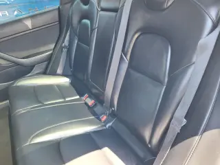 Tesla Model 3 2018 Mid Range 4 puertas Fastback