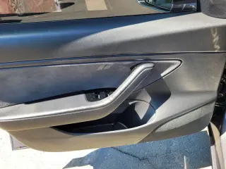 Tesla Model 3 2018 Mid Range 4 puertas Fastback