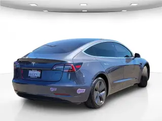 Tesla Model 3 2018 Mid Range 4 puertas Fastback