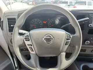 Nissan NV 2021 1500 S 3 puertas Van de Carga