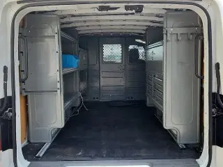 Nissan NV 2021 1500 S 3 puertas Van de Carga