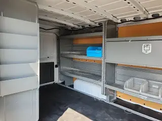 Nissan NV 2021 1500 S 3 puertas Van de Carga