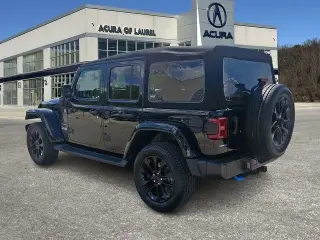 Jeep Wrangler 2023 4x4 Sahara 4xe 4 puertas SUV