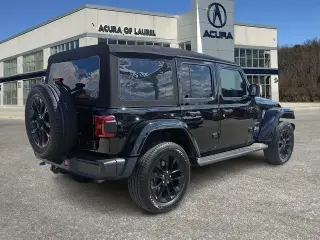 Jeep Wrangler 2023 4x4 Sahara 4xe 4 puertas SUV