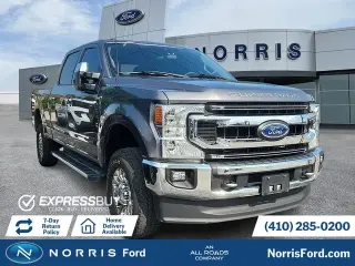 Ford F-250 Super Duty 2022 4x4 XLT Cabina Doble 4 puertas 6.8 pies. Pickup