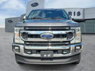 Ford F-250 Super Duty 2022 4x4 XLT Cabina Doble 4 puertas 6.8 pies. Pickup