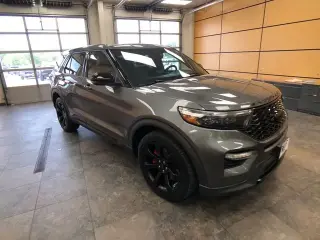Ford Explorer 2022 AWD ST SUV de 4 puertas