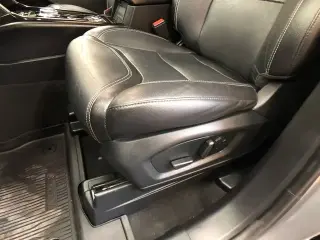 Ford Explorer 2022 AWD ST SUV de 4 puertas