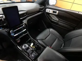 Ford Explorer 2022 AWD ST SUV de 4 puertas