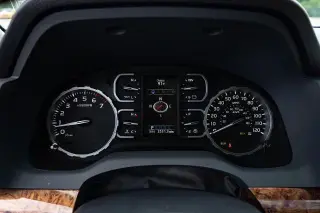 Toyota Tundra 2018 4x4 Edición 1794 4 puertas CrewMax Cab Pickup SB (5.7L V8 FFV)