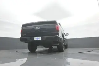 Ford F-150 2025 4x4 STX 4 puertas SuperCrew 5.5 pies SB