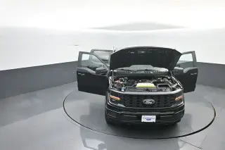 Ford F-150 2025 4x4 STX 4 puertas SuperCrew 5.5 pies SB