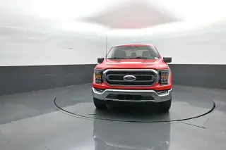 Ford F-150 2023 4x4 XLT 4 puertas SuperCrew 5.5 pies. SB