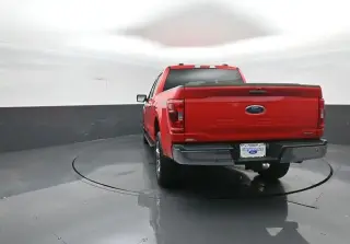 Ford F-150 2023 4x4 XLT 4 puertas SuperCrew 5.5 pies. SB