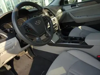 Hyundai SONATA 2016 Sport 4 puertas Sedan PZEV